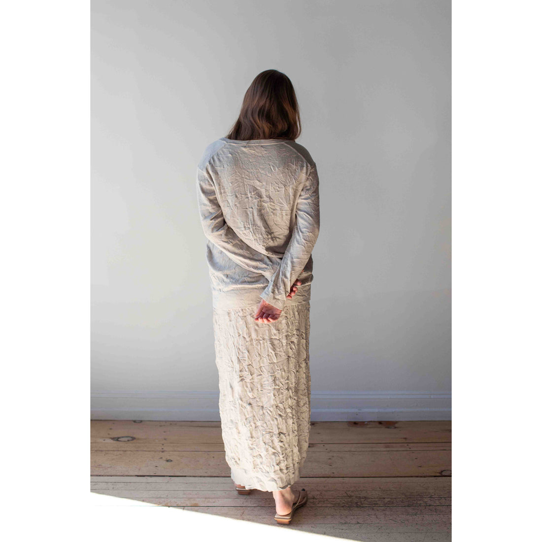 Black Crane Crinkled Summer Knit Skirt in Platinum
