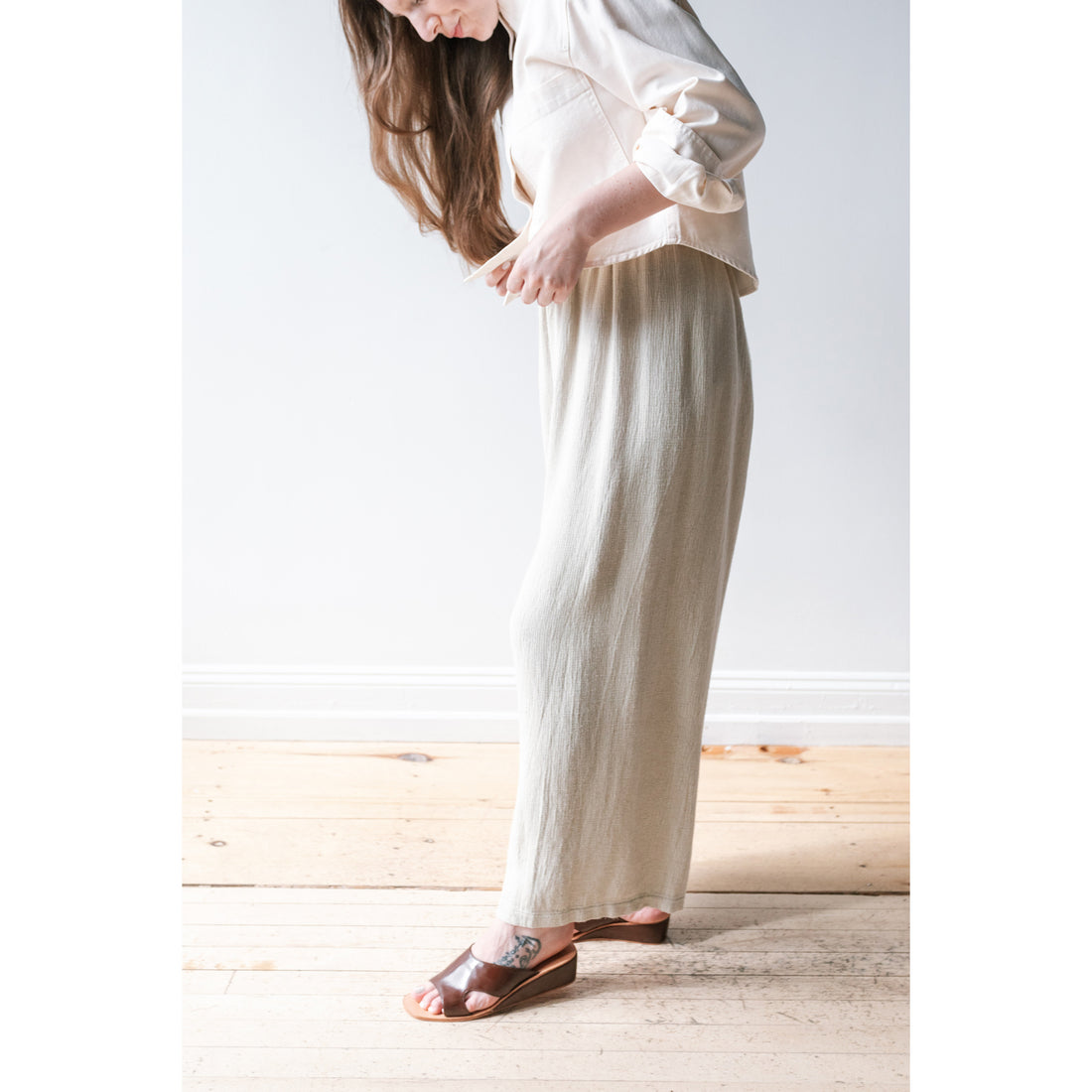 Black Crane Easy Straight Pants in Natural