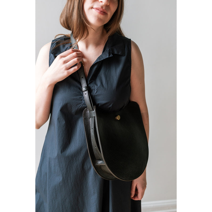 Lindquist Savoie in Black