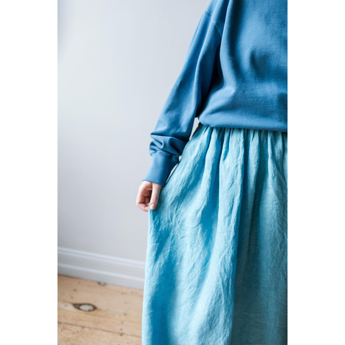 Ichi Antiquités Woven Linen Skirt in Indigo Light