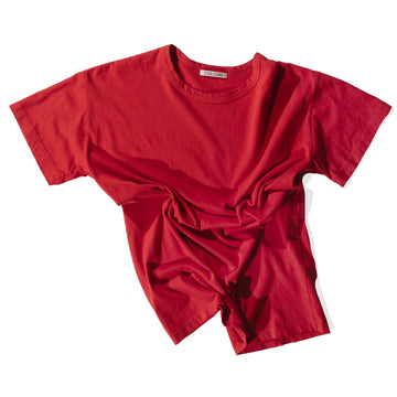 Black Crane Regular Short Sleeve Tee in Red