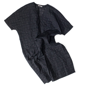 Black Crane Ripple Finish V-Neck Dress in Black