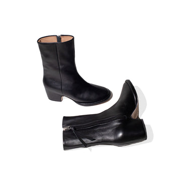 Lauren Manoogian Arch Boot in Black